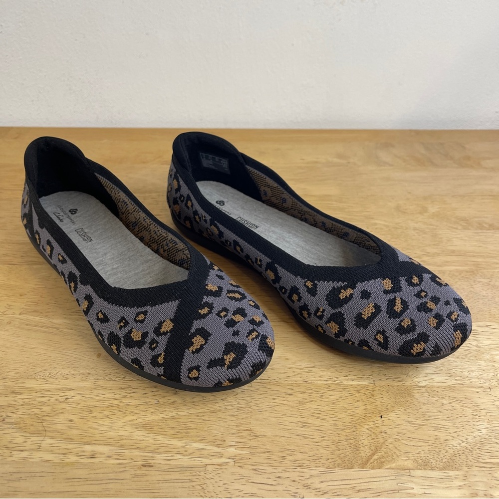 Cloudsteppers by Clarks Carly Wish Knit Animal Print Shoes Ballet Flats Size 6.5
